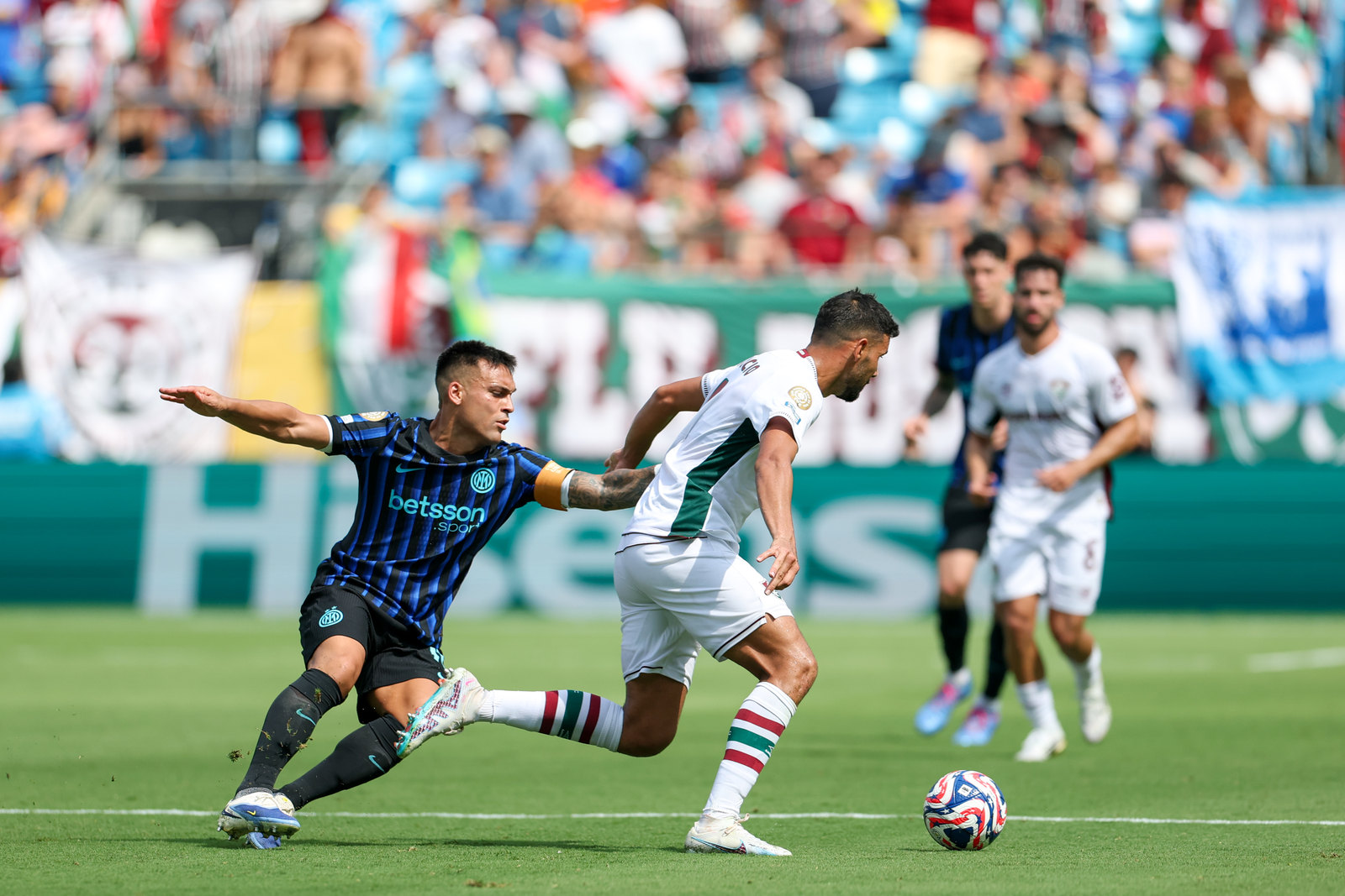 包含赛前体能课后，AC米兰迎来里程碑备战NBA常规赛，气氛紧张，训练强度明显提升的词条贝博官方平台